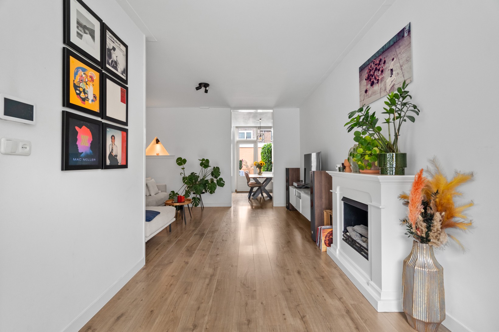 Tussenwoning te koop: St.-Winfridusstraat 4, Utrecht