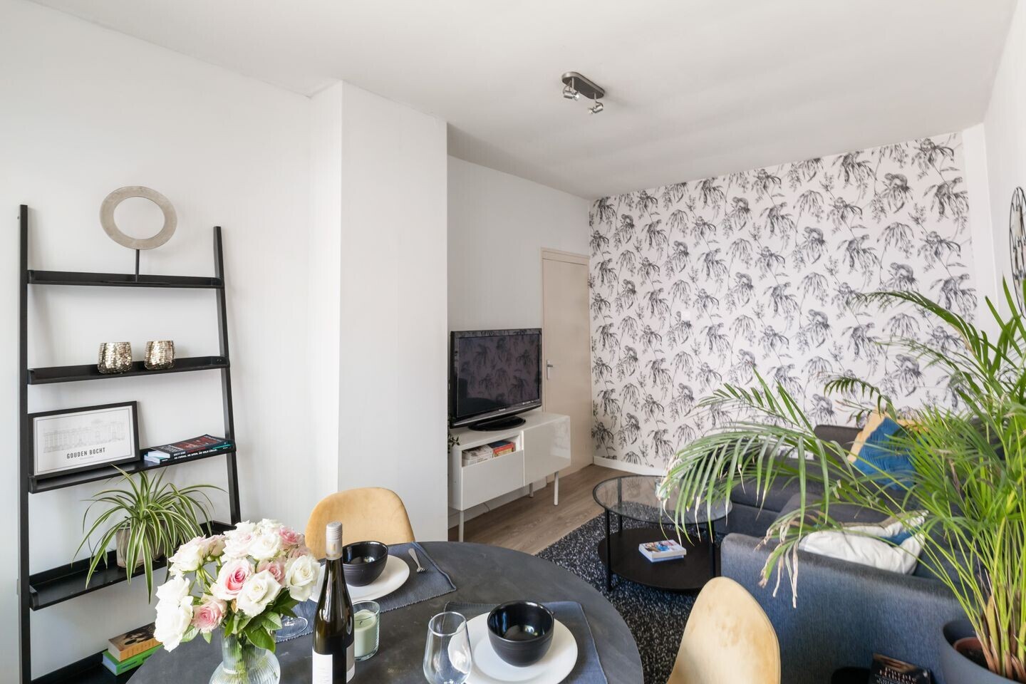 Appartement te koop: St.-Winfridusstraat 42, Utrecht