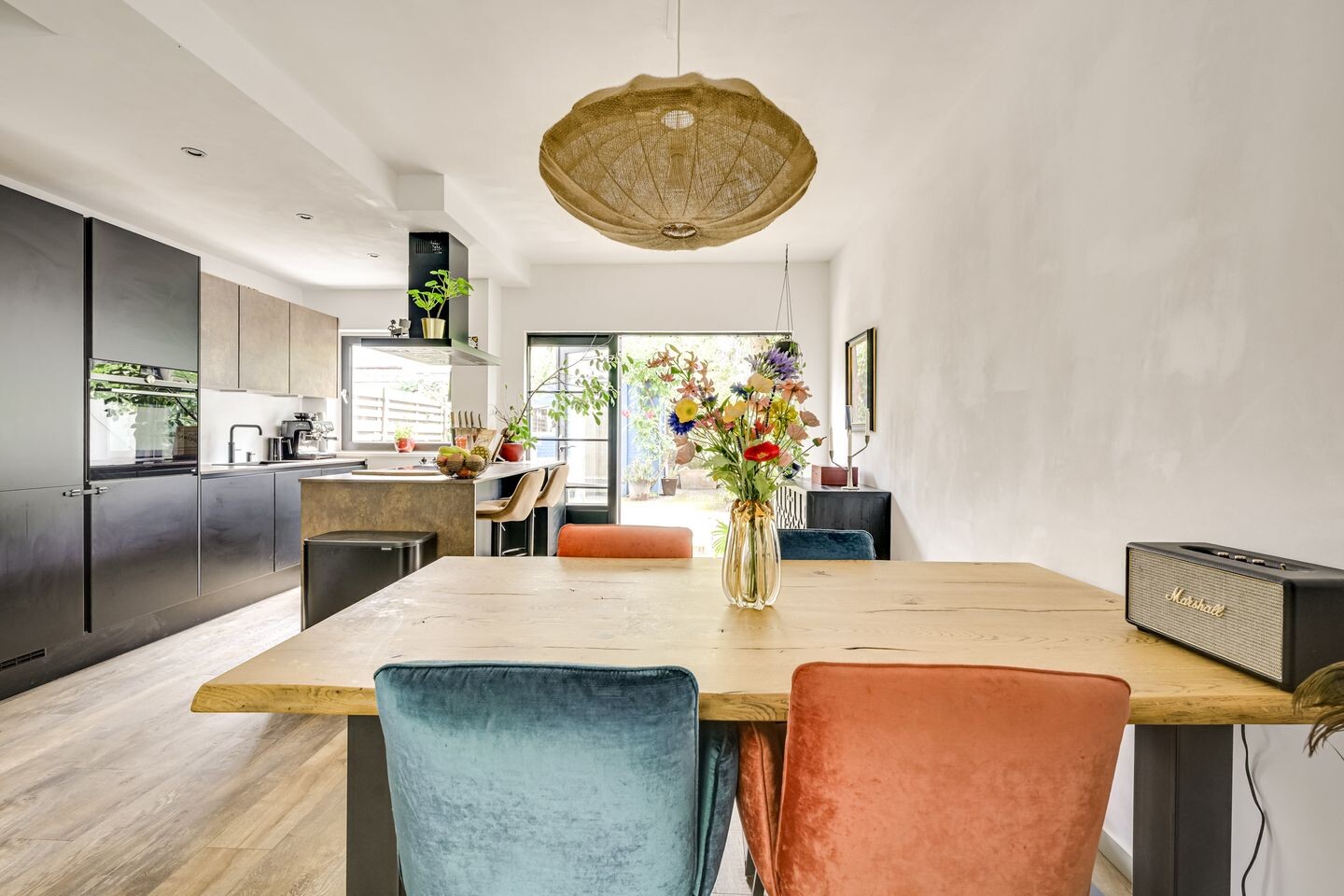 Tussenwoning te koop: Herman Modedstraat 25, Utrecht