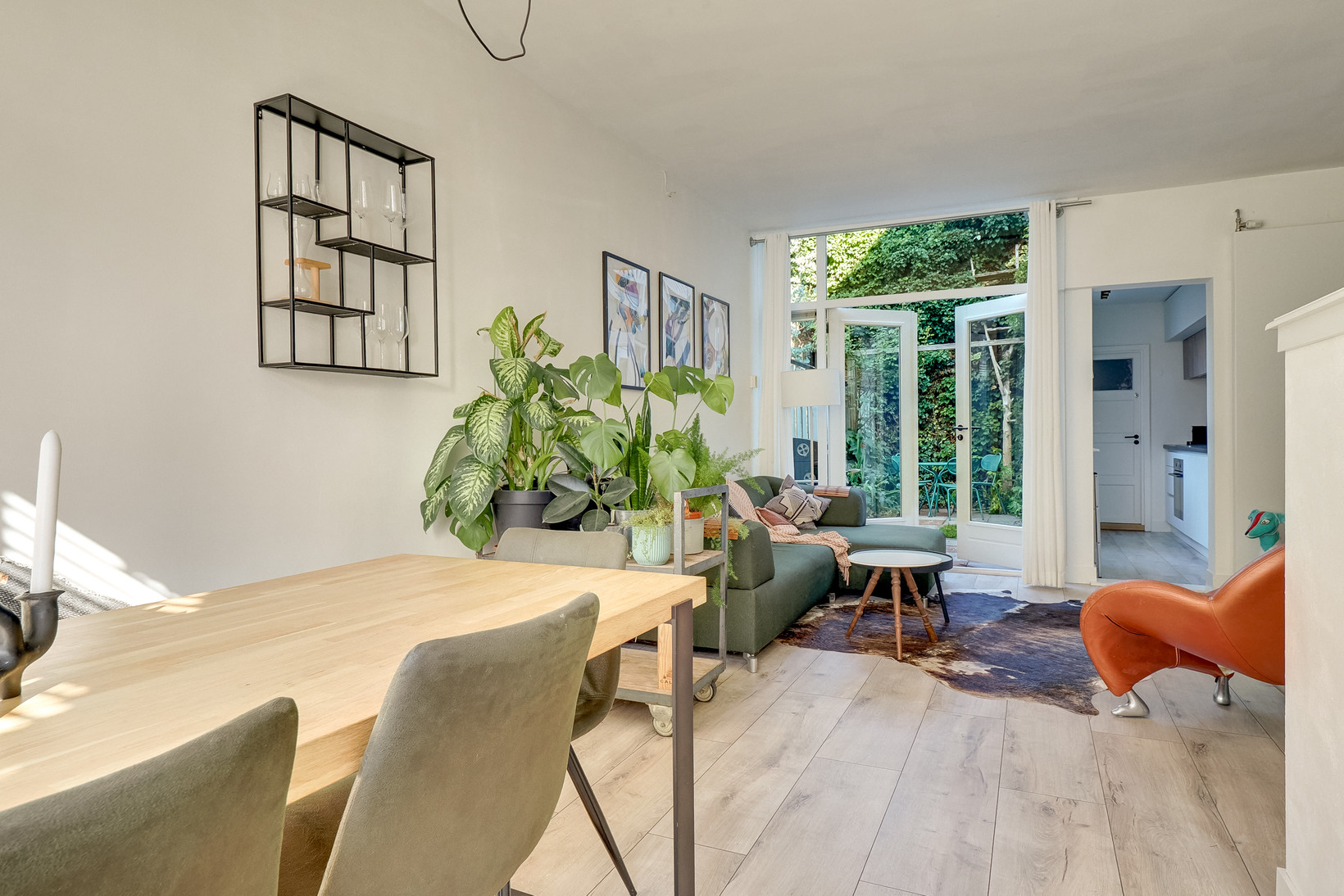Tussenwoning te koop: Herman Modedstraat 8A, Utrecht