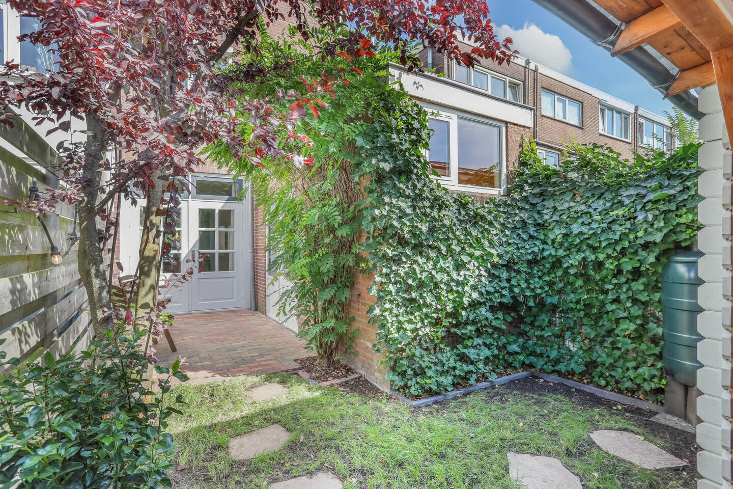 Tussenwoning te koop: Johannes Uitenbogaertstraat 24, Utrecht