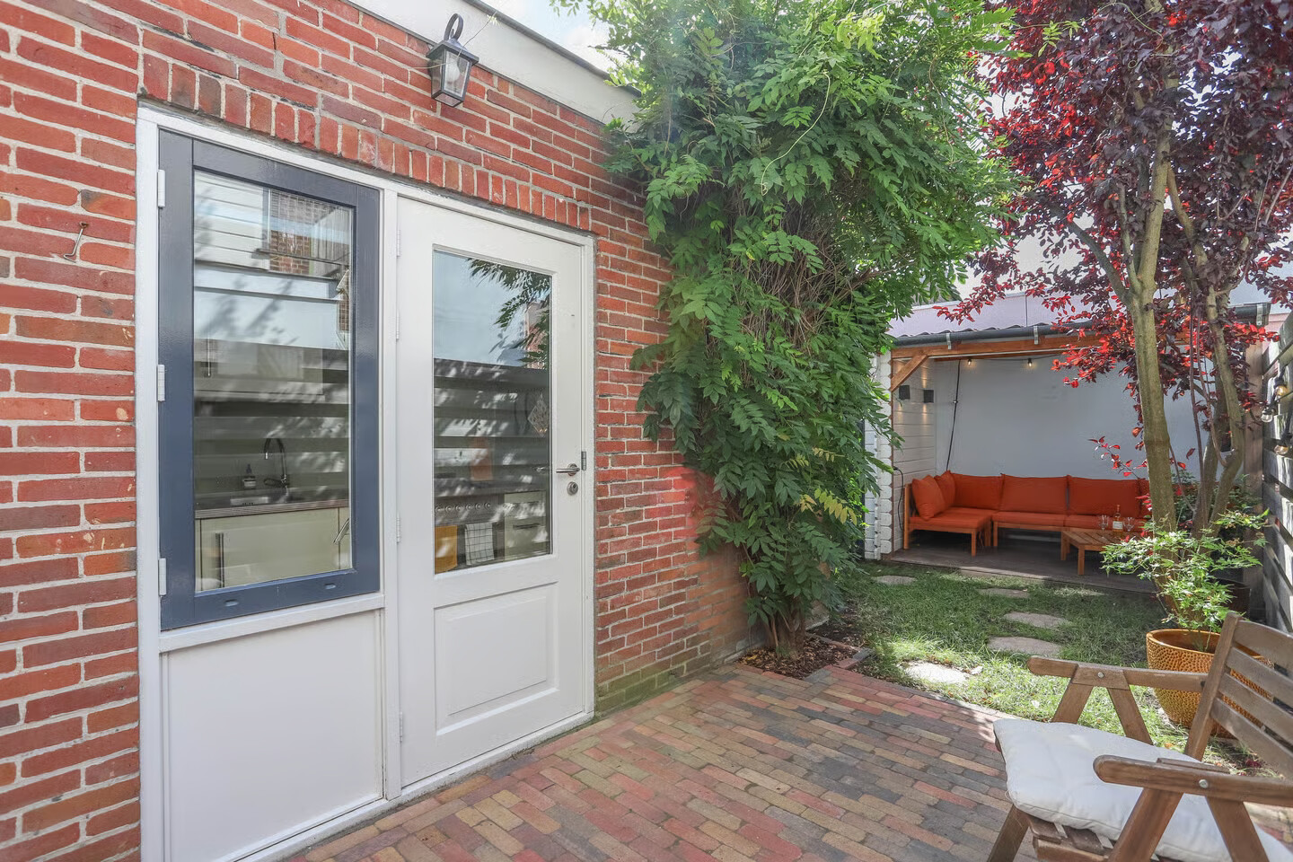 Tussenwoning te koop: Johannes Uitenbogaertstraat 24, Utrecht