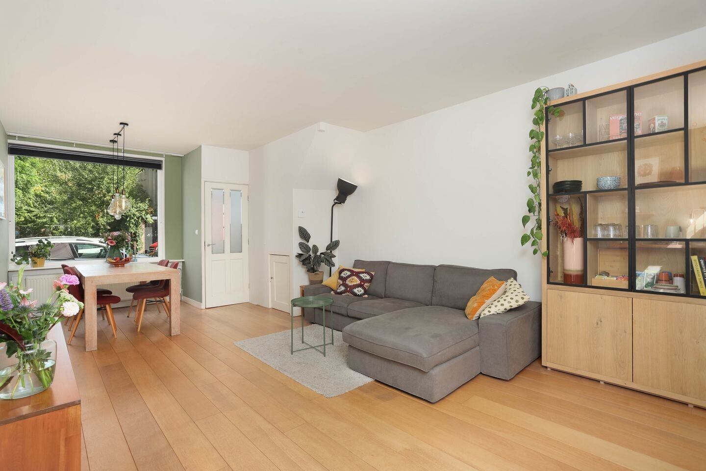 Tussenwoning te koop: Johannes Uitenbogaertstraat 24, Utrecht