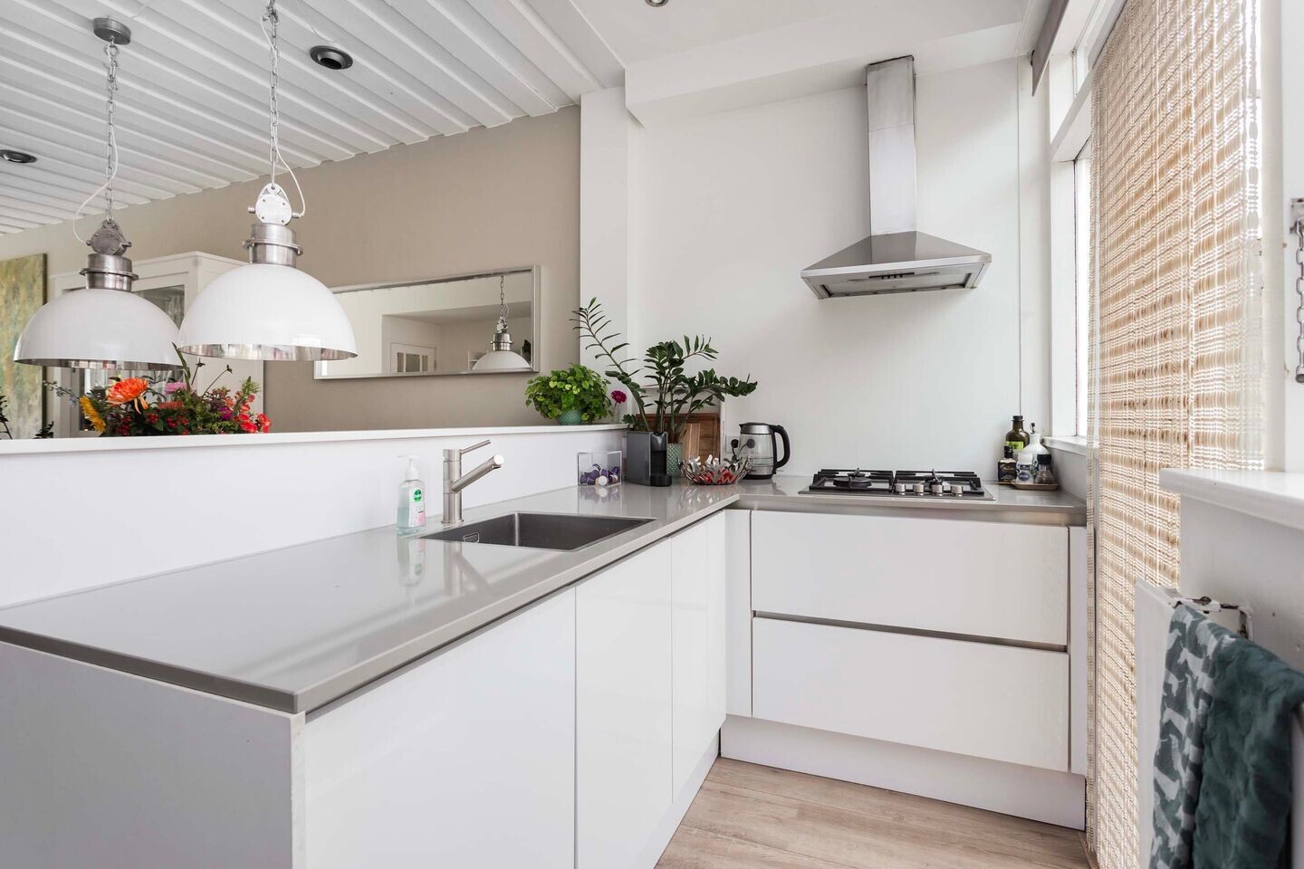 Tussenwoning te koop: Cornelis Dirkszstraat 26, Utrecht