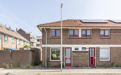 M. de Klerkstraat 43