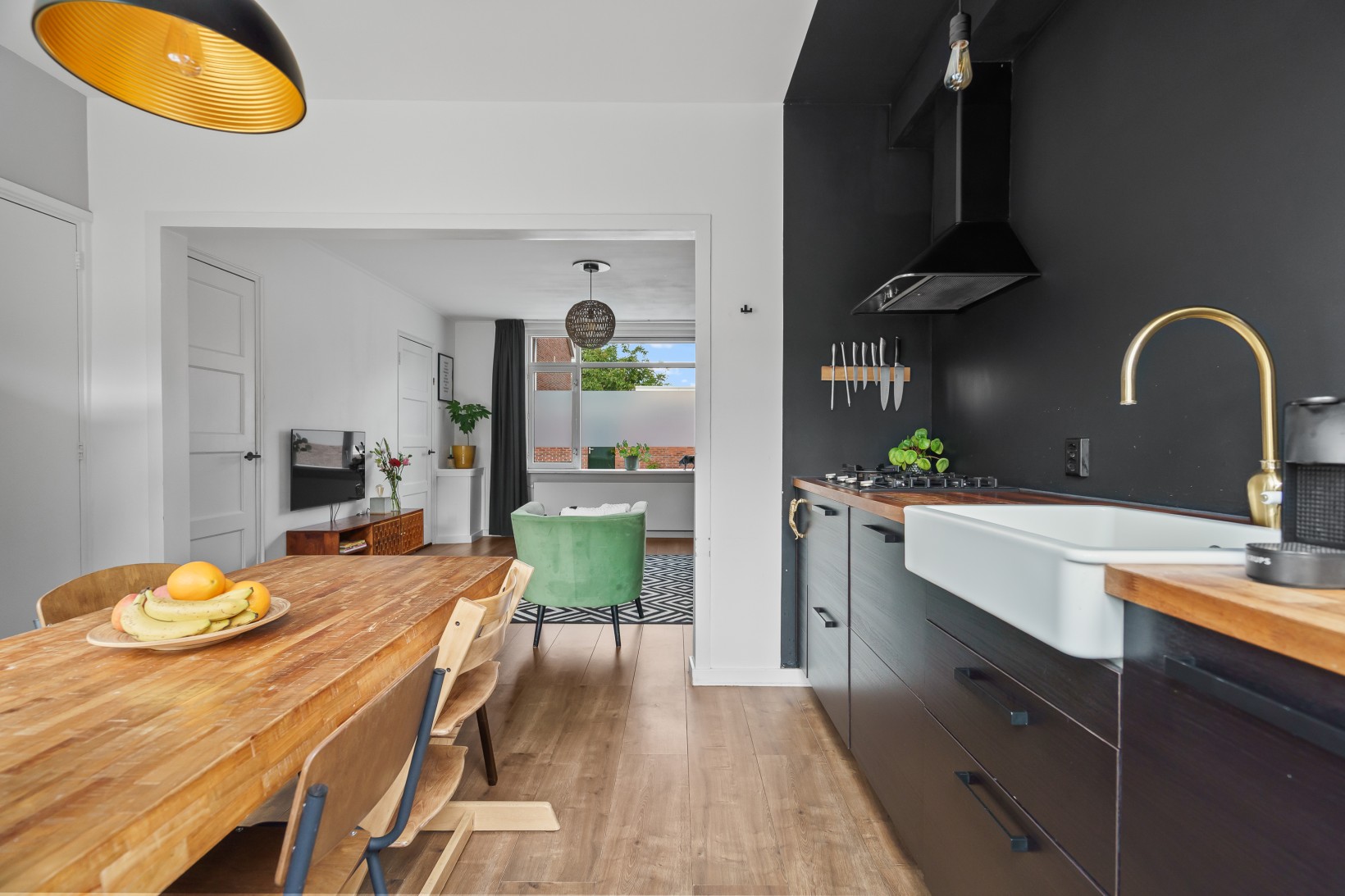 Tussenwoning te koop: M. de Klerkstraat 2A, Utrecht
