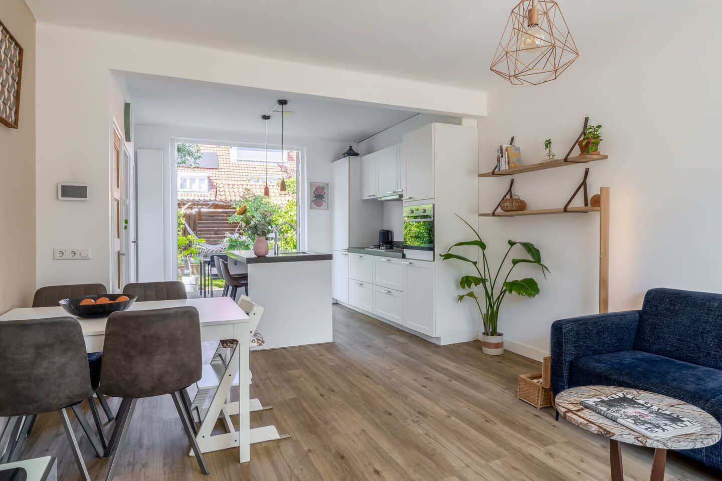 Tussenwoning te koop: W.J. Bossenbroekstraat 4, Utrecht