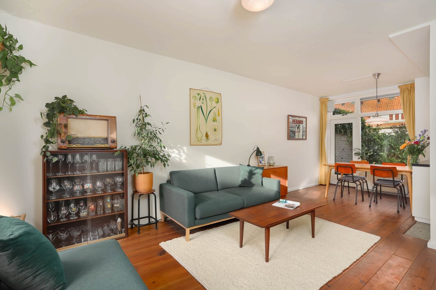 Tussenwoning te koop: Luit Blomstraat 20, Utrecht