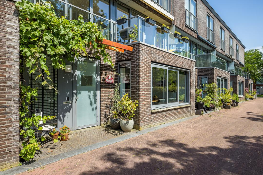 Tussenwoning te koop: Jan Ligthartplein 7, Utrecht