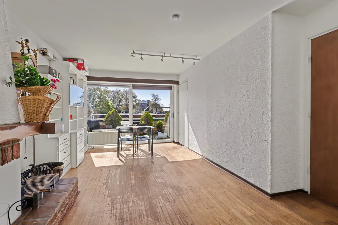 Tussenwoning te koop: Wolgadreef 106, Utrecht