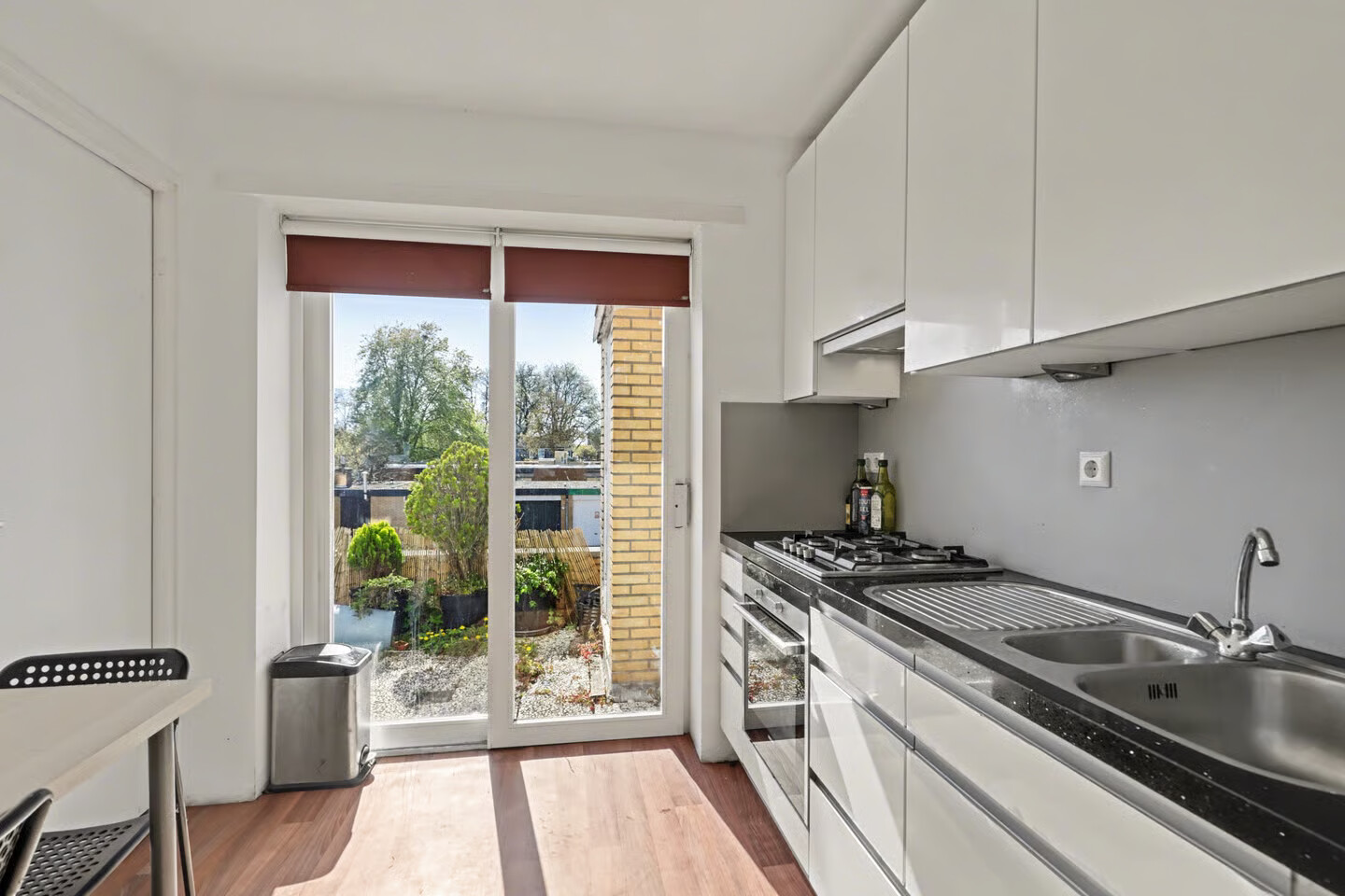 Tussenwoning te koop: Wolgadreef 106, Utrecht