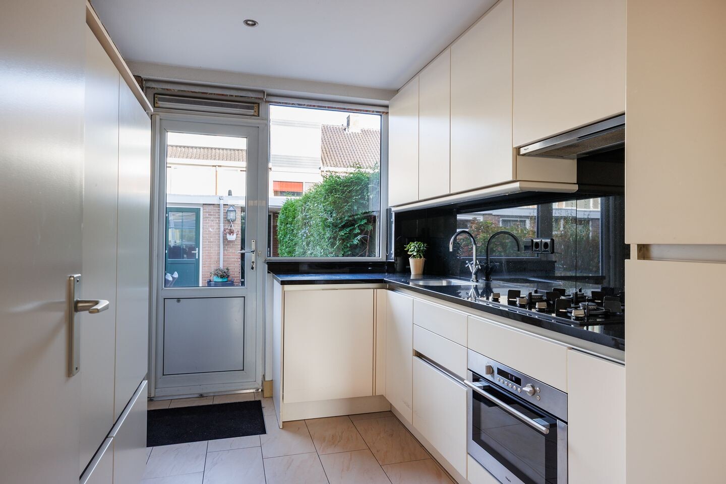 Tussenwoning te koop: Rubicondreef 40, Utrecht