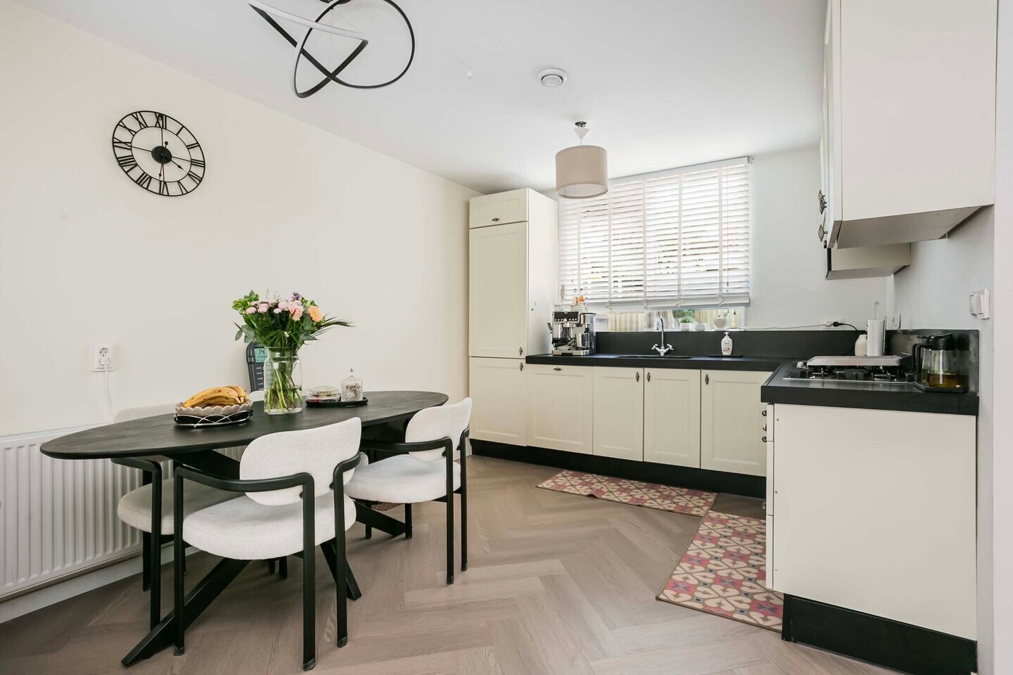 Tussenwoning te koop: Guatemaladreef 6, Utrecht