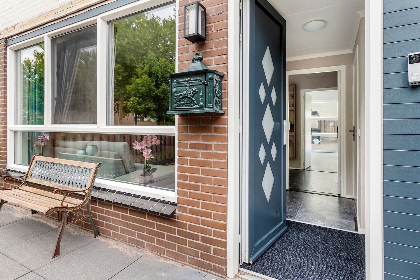 Hoekwoning te koop: Tigrisdreef 300, Utrecht