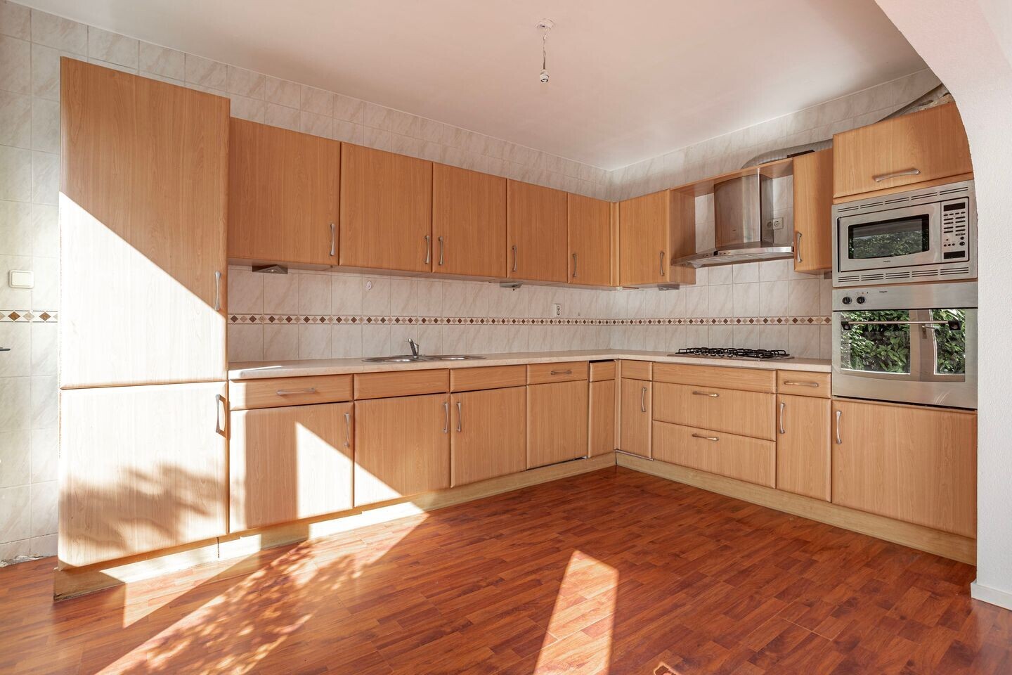 Hoekwoning te koop: Teherandreef 1, Utrecht