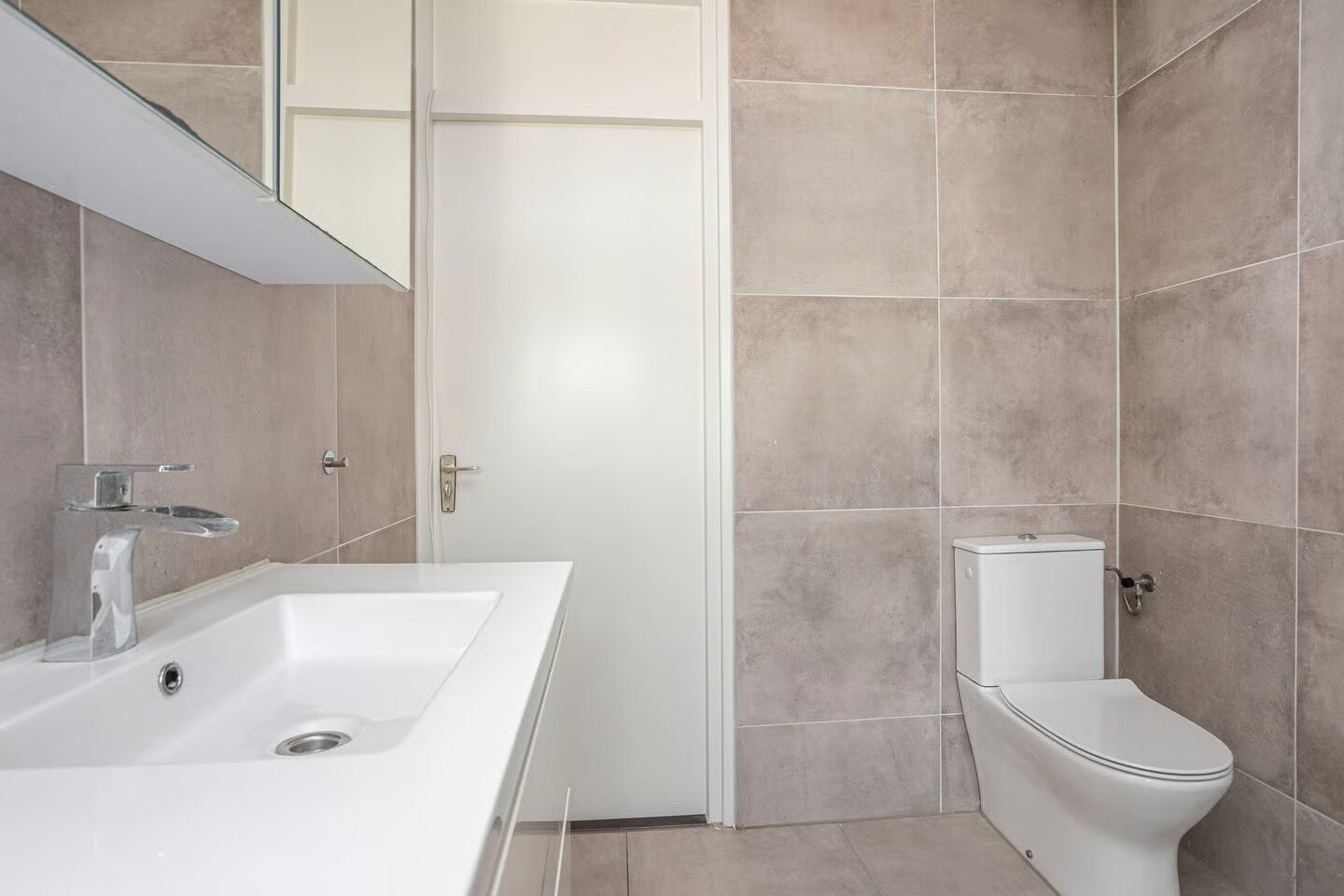 Hoekwoning te koop: Teherandreef 1, Utrecht