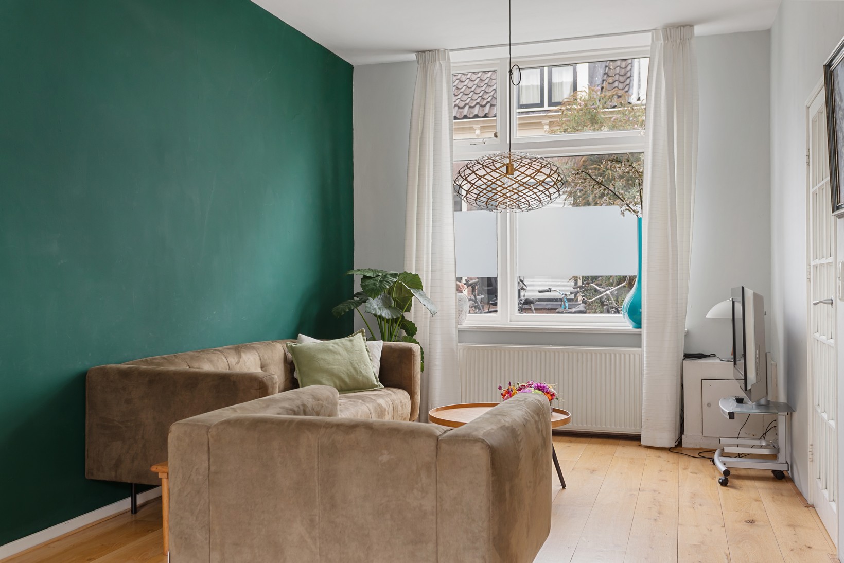Tussenwoning te koop: Kapelstraat 79, Utrecht