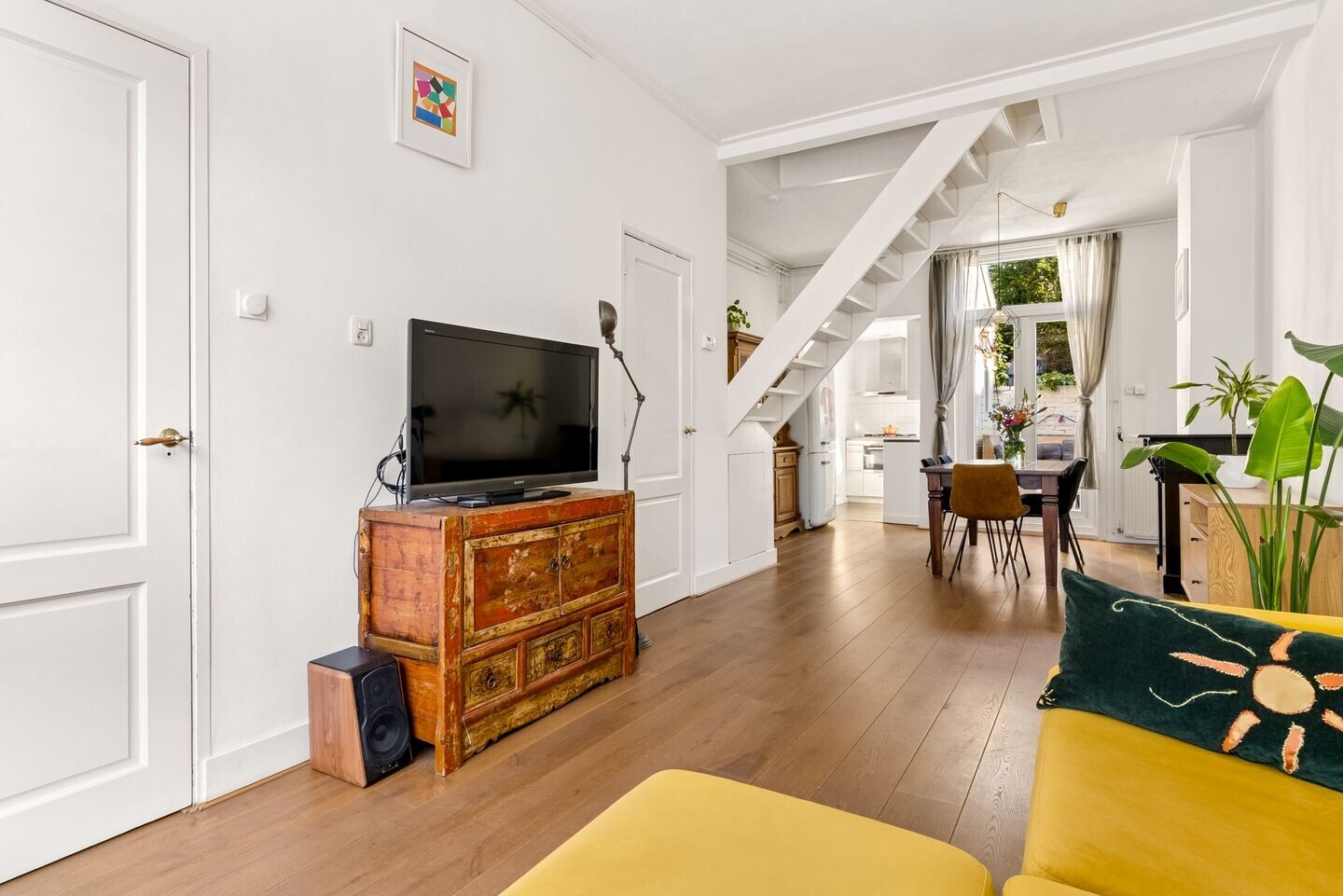 Tussenwoning te koop: Gildstraat 54, Utrecht