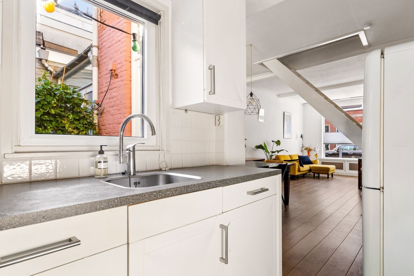 Tussenwoning te koop: Gildstraat 54, Utrecht