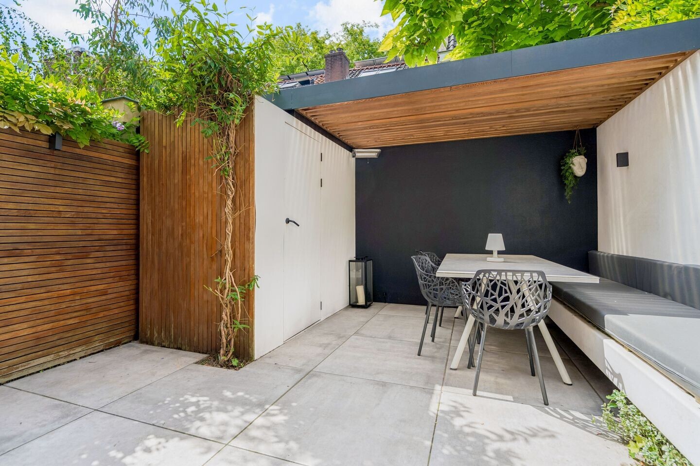 Tussenwoning te koop: Ooftstraat 14, Utrecht