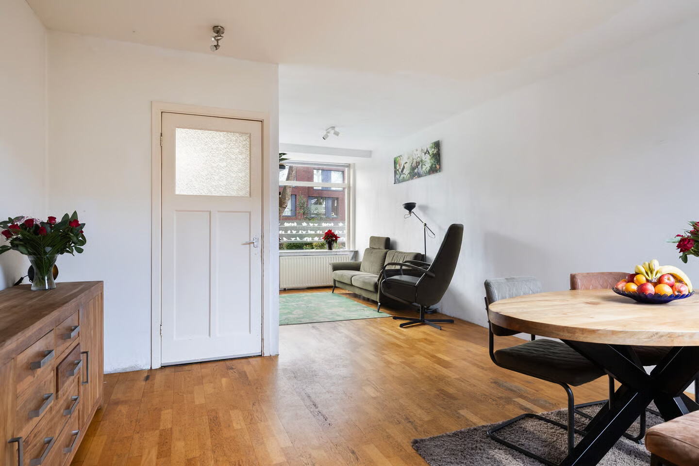 Tussenwoning te koop: Alexander Numankade 215, Utrecht