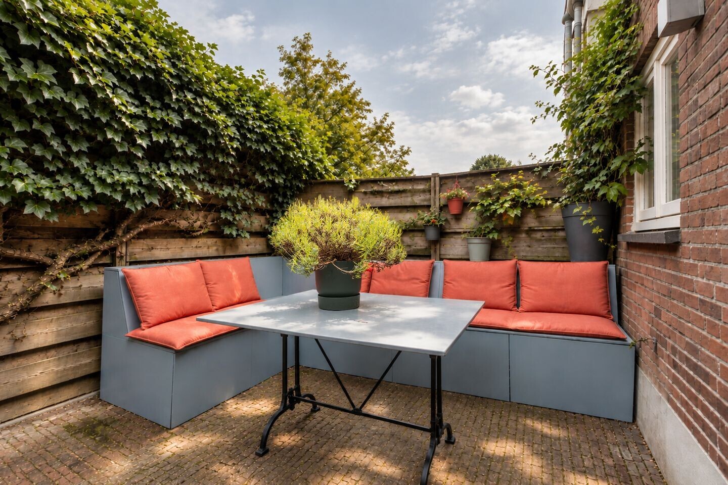 Tussenwoning te koop: Steenstraat 10, Utrecht