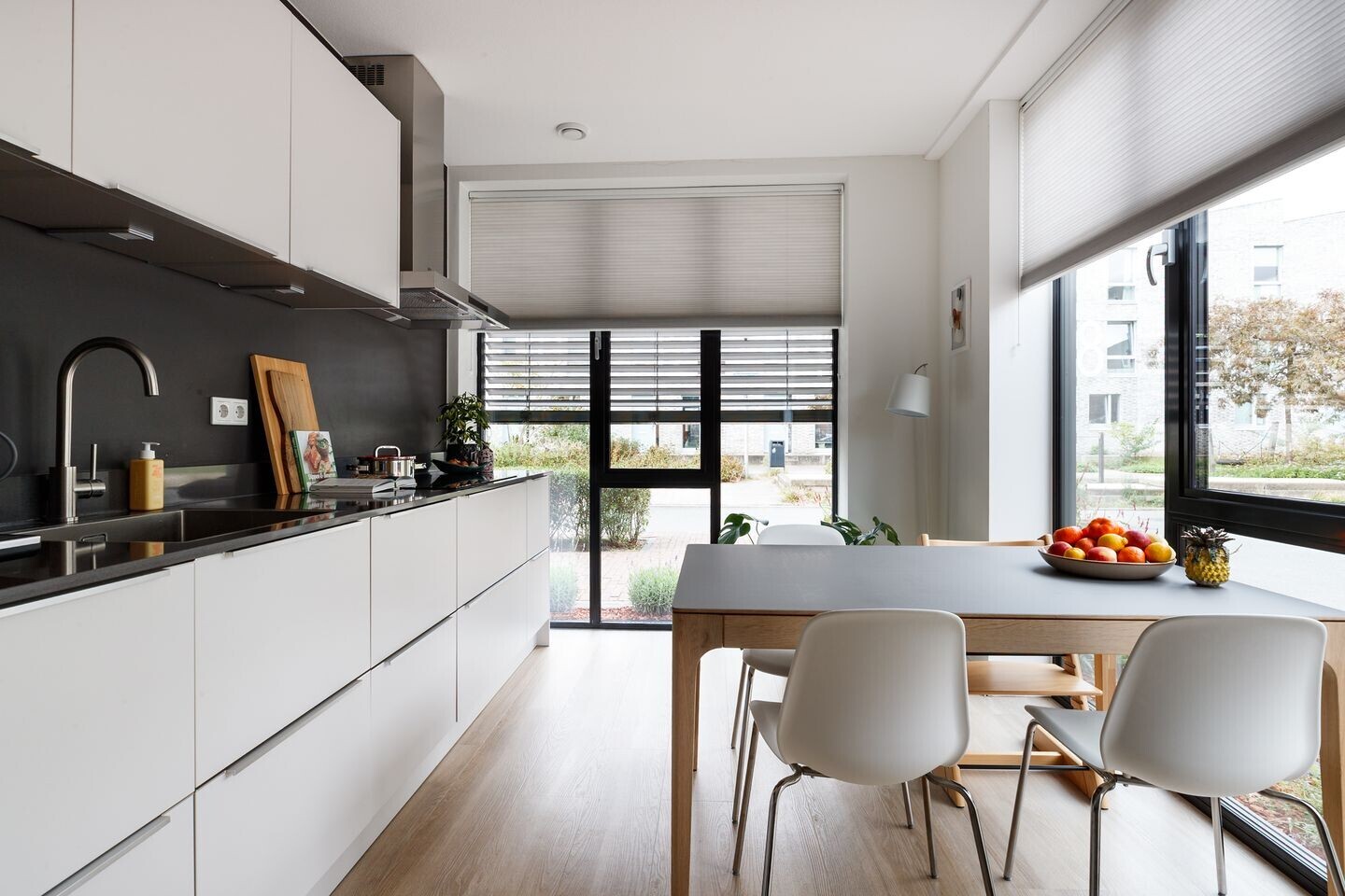 Tussenwoning te koop: Lippizanerstraat 17, Utrecht
