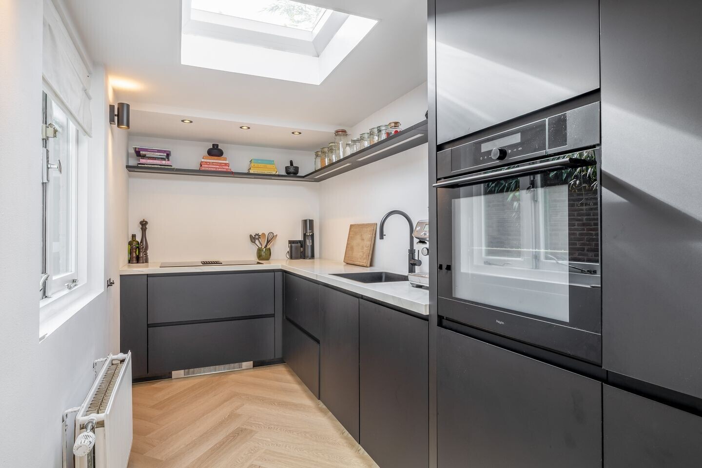 Tussenwoning te koop: Oudwijkerdwarsstraat 77, Utrecht