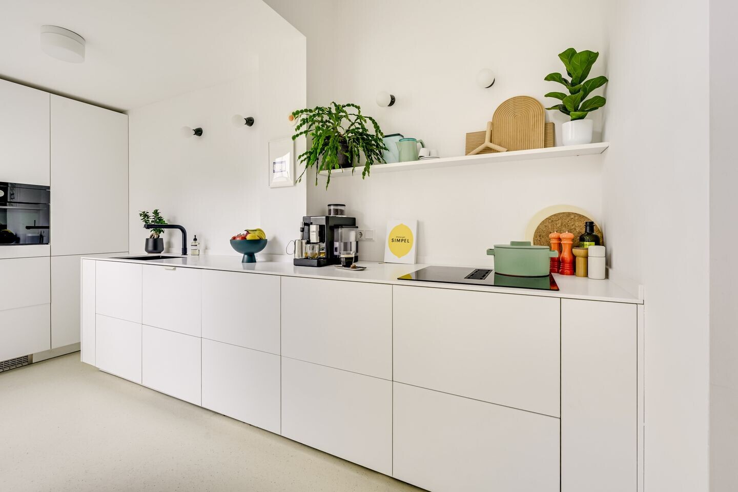 Tussenwoning te koop: Oudwijkerdwarsstraat 141, Utrecht