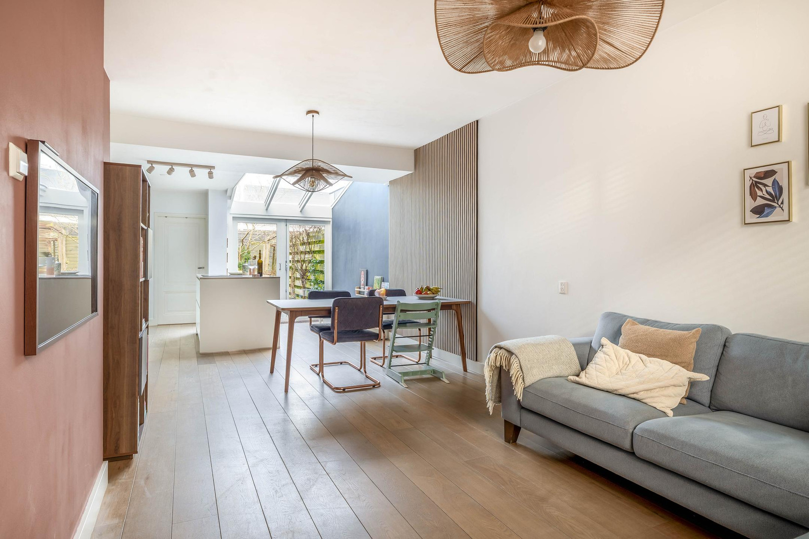 Tussenwoning te koop: Oudwijkerdwarsstraat 38, Utrecht