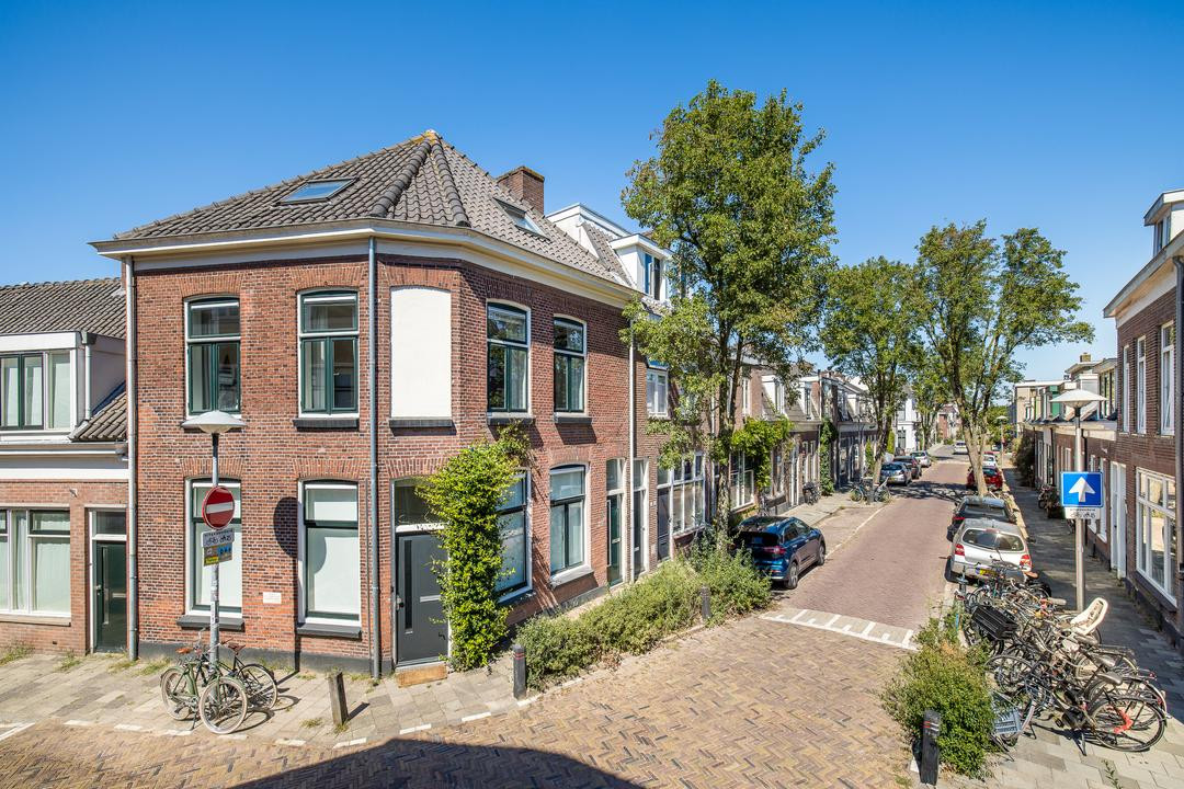 Tussenwoning te koop: Zonstraat 28BS, Utrecht