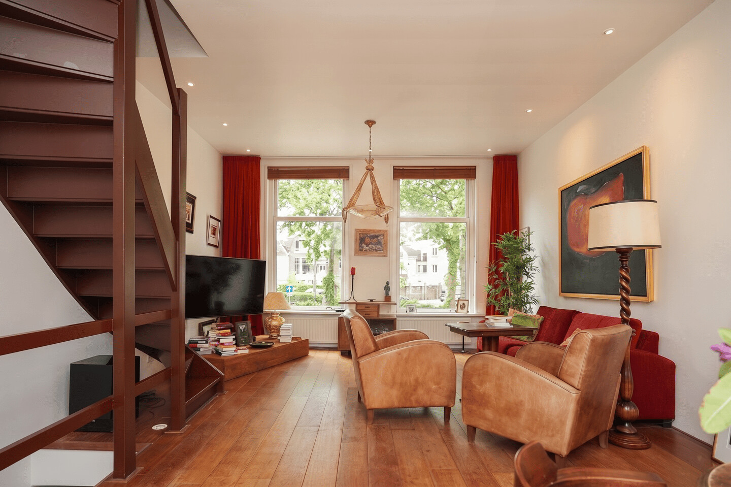 Tussenwoning te koop: Wolter Heukelslaan 38, Utrecht