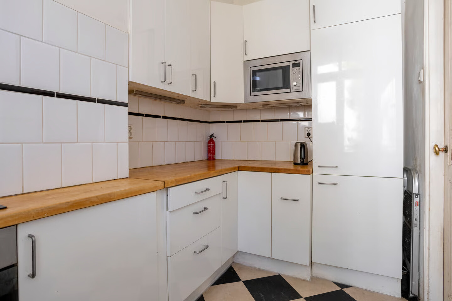 Tussenwoning te koop: Wolter Heukelslaan 53, Utrecht