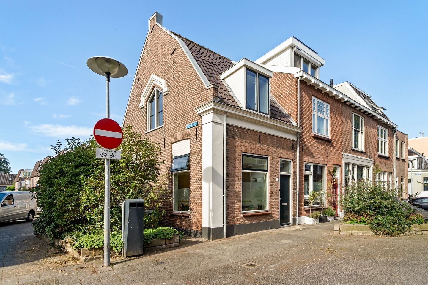 Hoekwoning te koop: Baanstraat 25, Utrecht