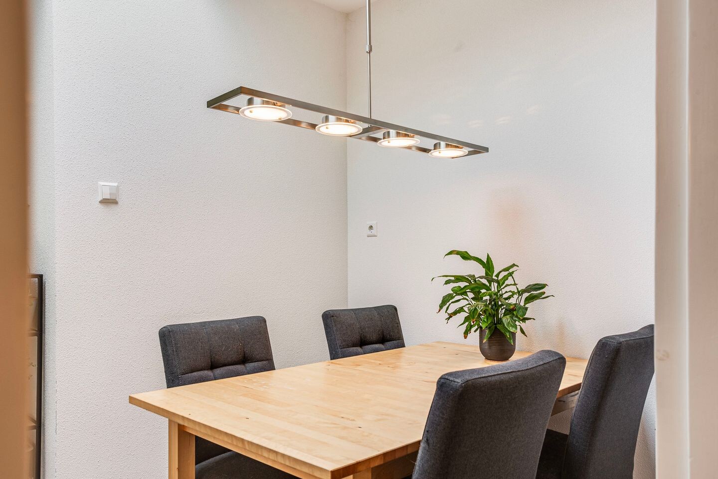 Tussenwoning te koop: Koningsweg 55, Utrecht