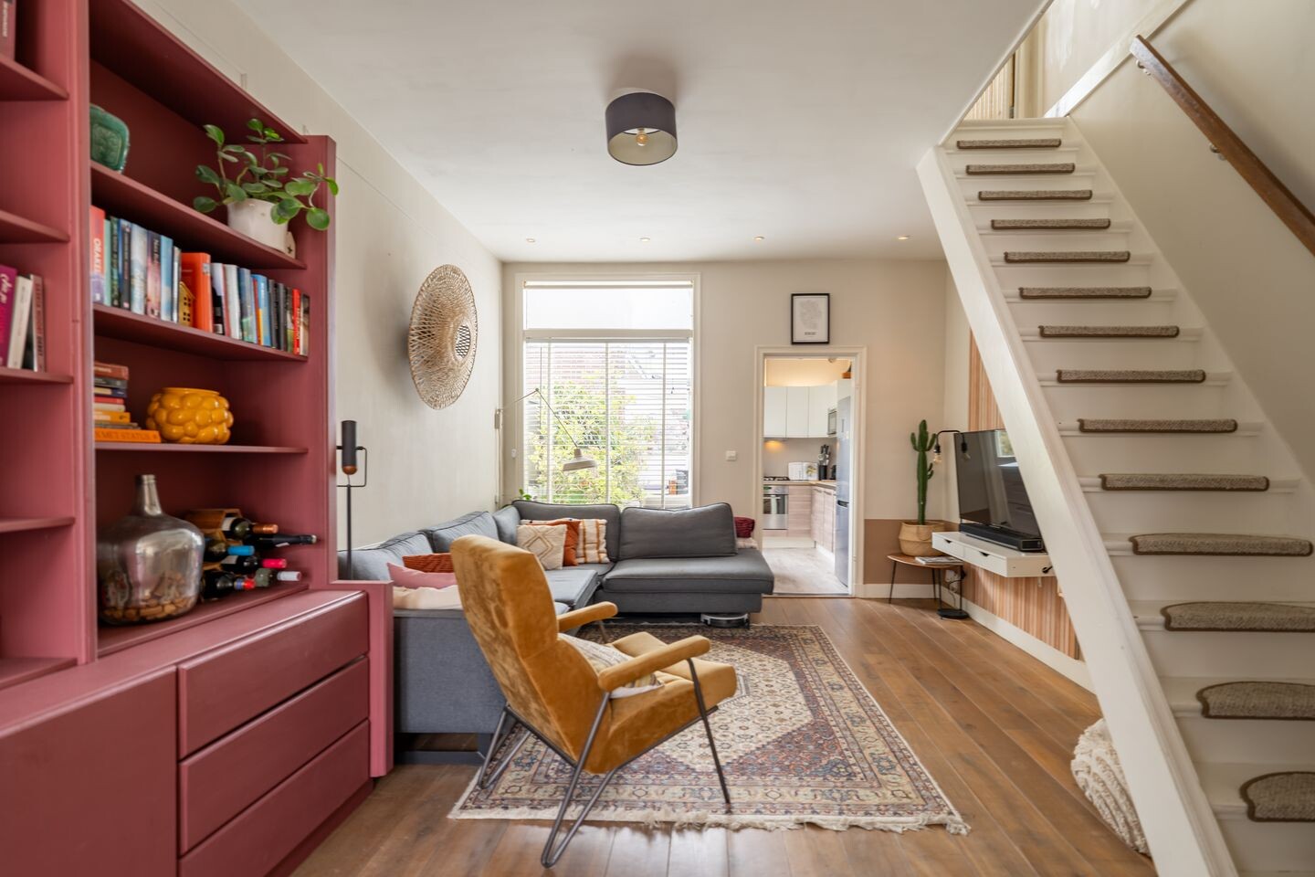 Tussenwoning te koop: Ferdinand Bolstraat 15, Utrecht