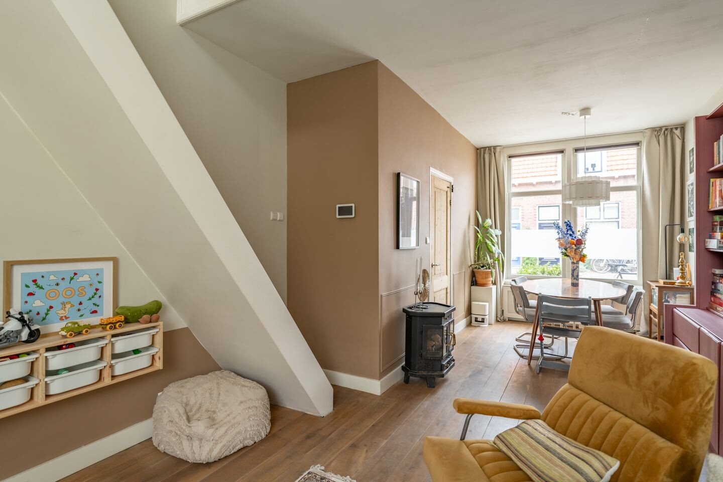 Tussenwoning te koop: Ferdinand Bolstraat 15, Utrecht