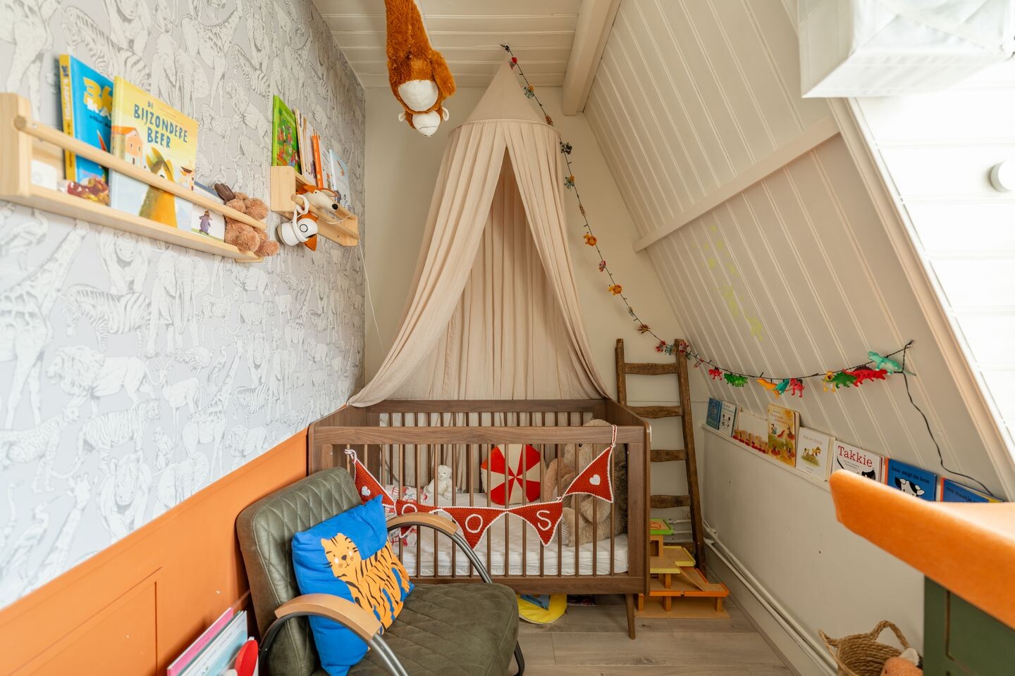Tussenwoning te koop: Ferdinand Bolstraat 15, Utrecht