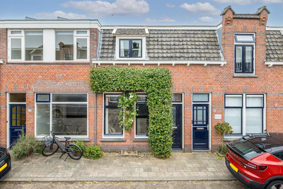 Van der Helststraat 30