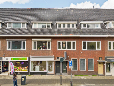 Jan van Scorelstraat 11