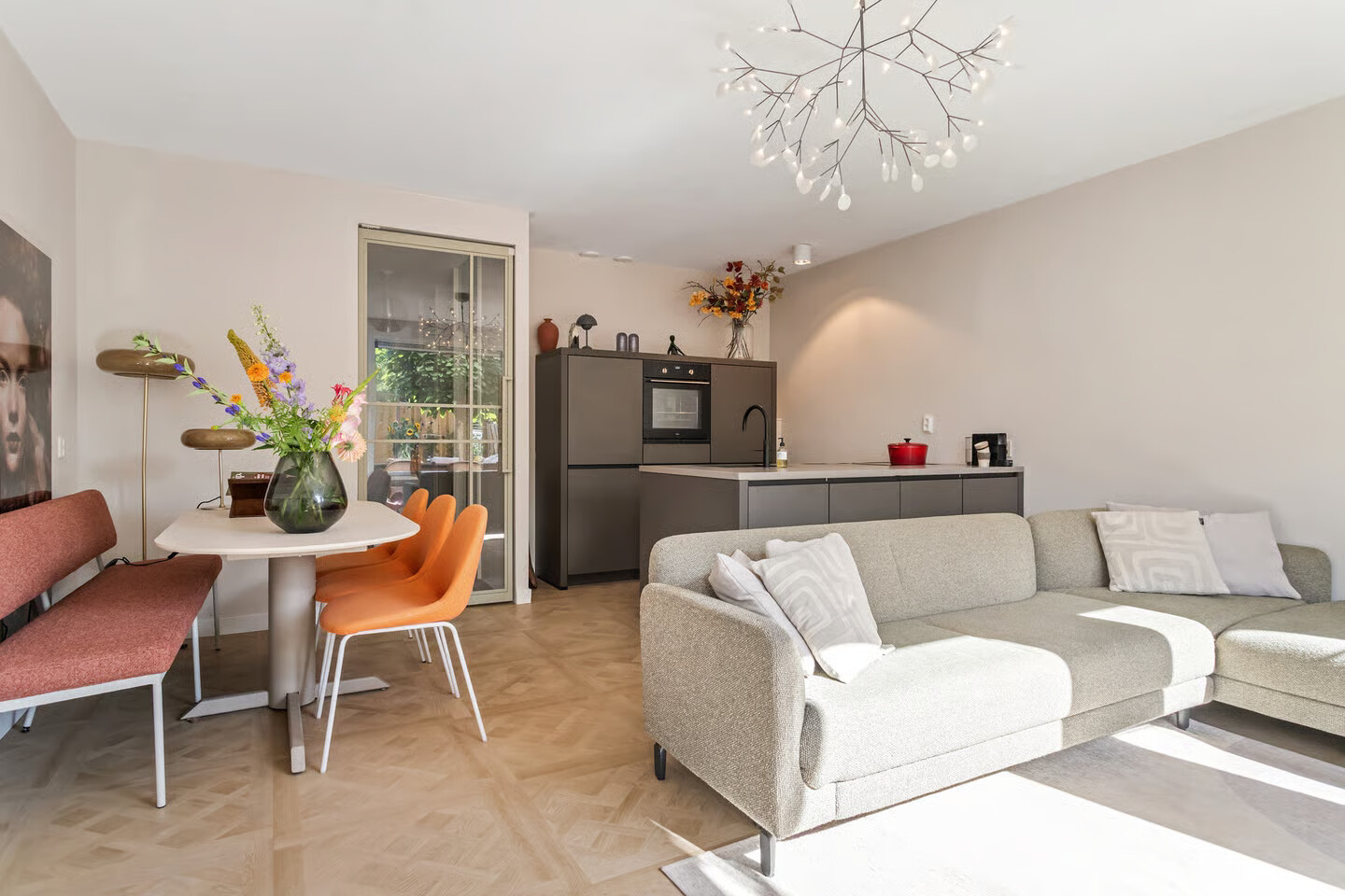 Appartement te koop: Eduard Verkadelaan 117, Utrecht