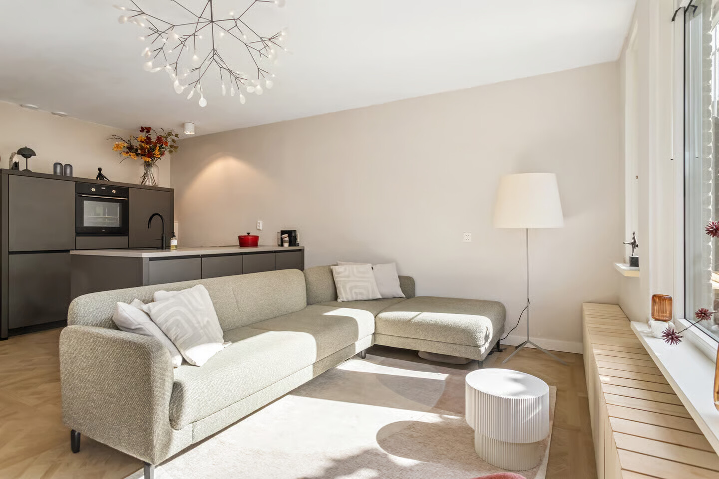 Appartement te koop: Eduard Verkadelaan 117, Utrecht