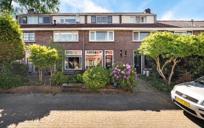 Kortelaan 42
