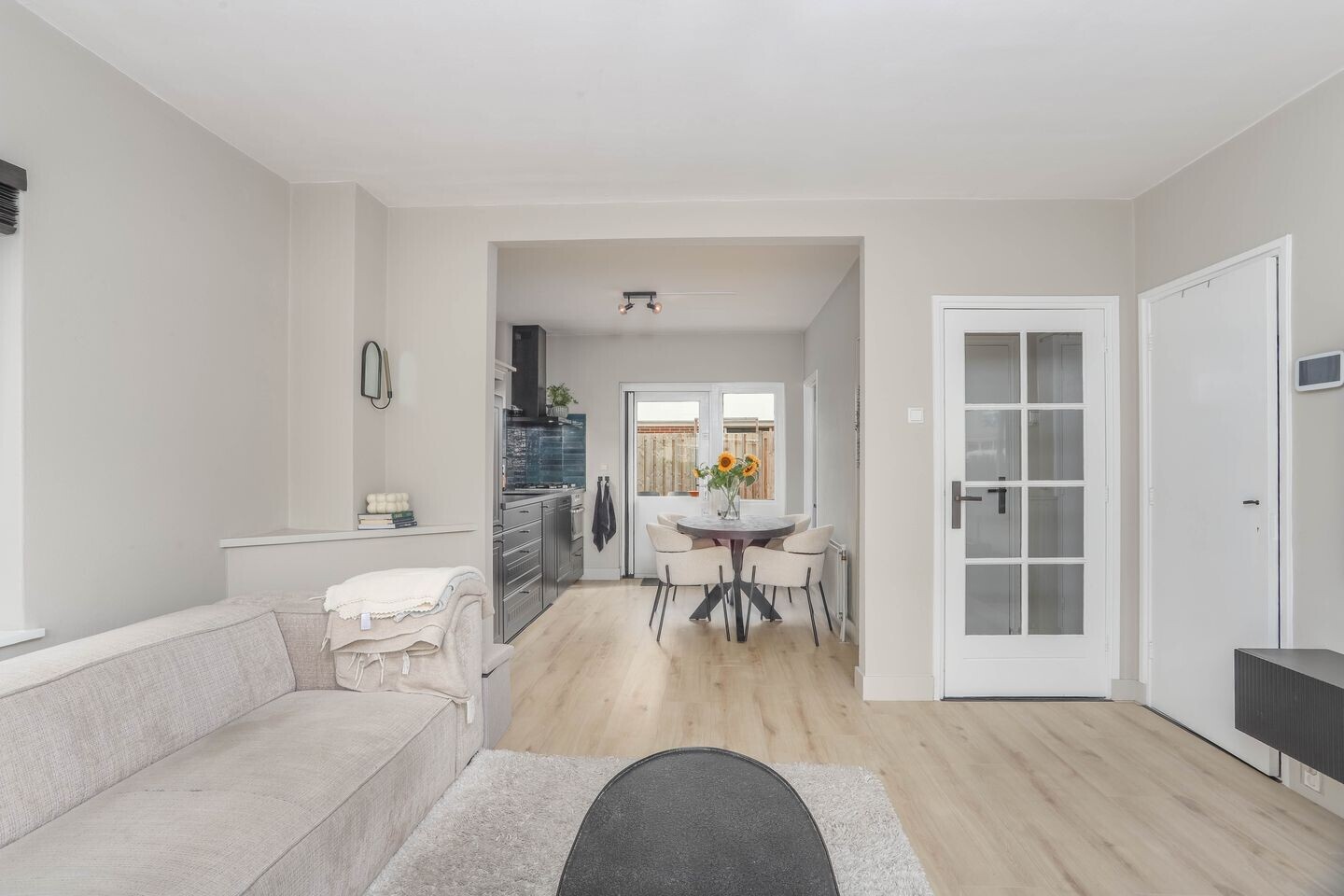 Tussenwoning te koop: Adriaan van Ostadestraat 10, Maarssen