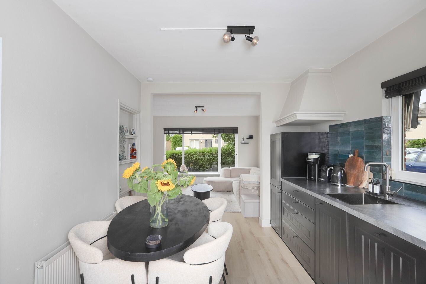 Tussenwoning te koop: Adriaan van Ostadestraat 10, Maarssen