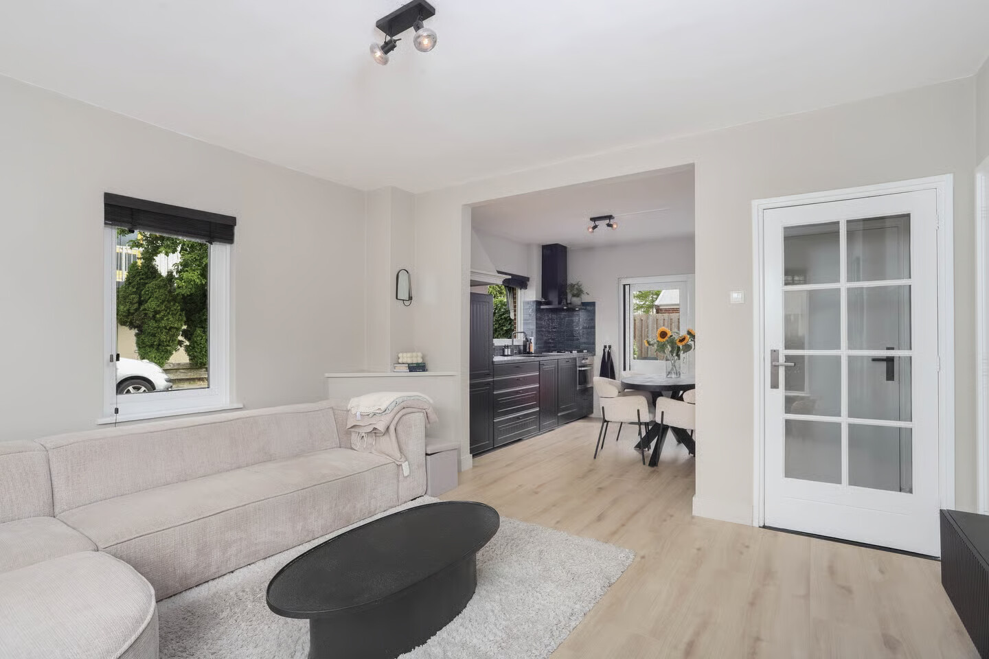 Tussenwoning te koop: Adriaan van Ostadestraat 10, Maarssen