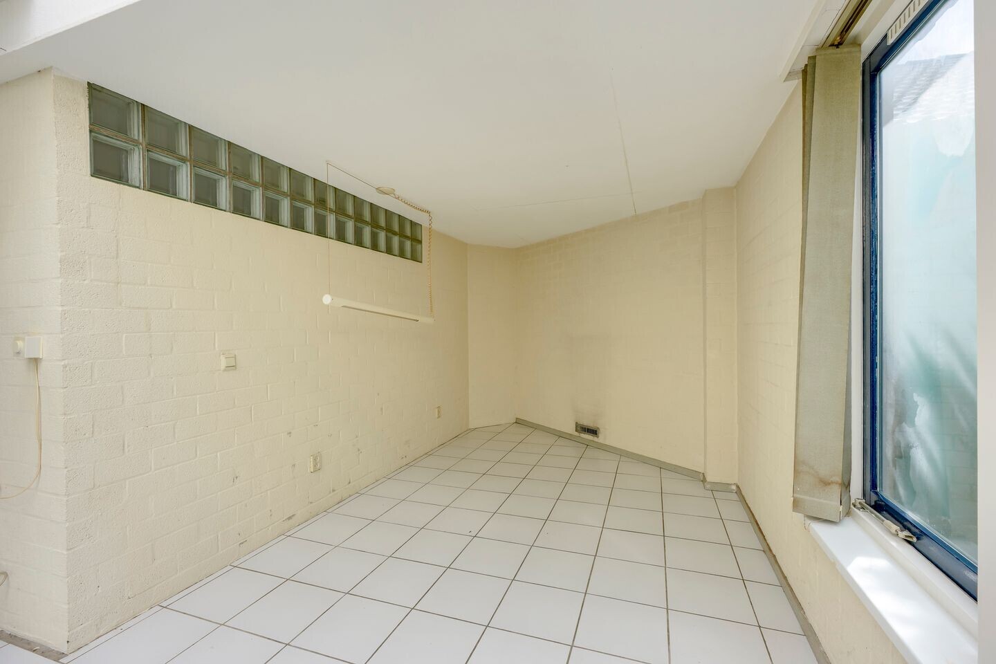 Twee-onder-één-kap te koop: Van Hogendorpstraat 15, Maarssen