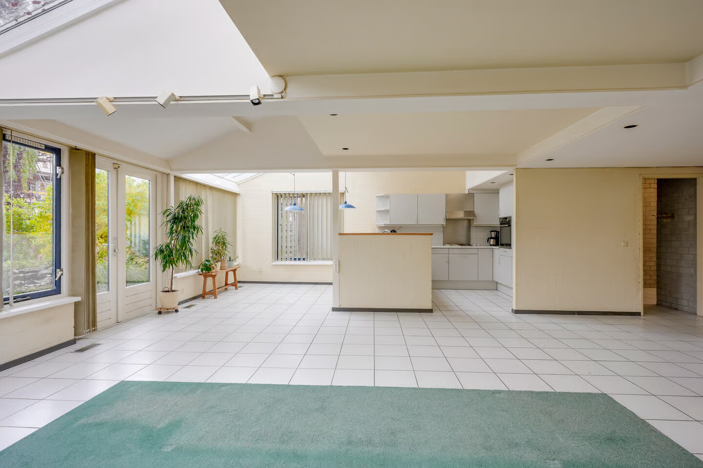 Twee-onder-één-kap te koop: Van Hogendorpstraat 15, Maarssen