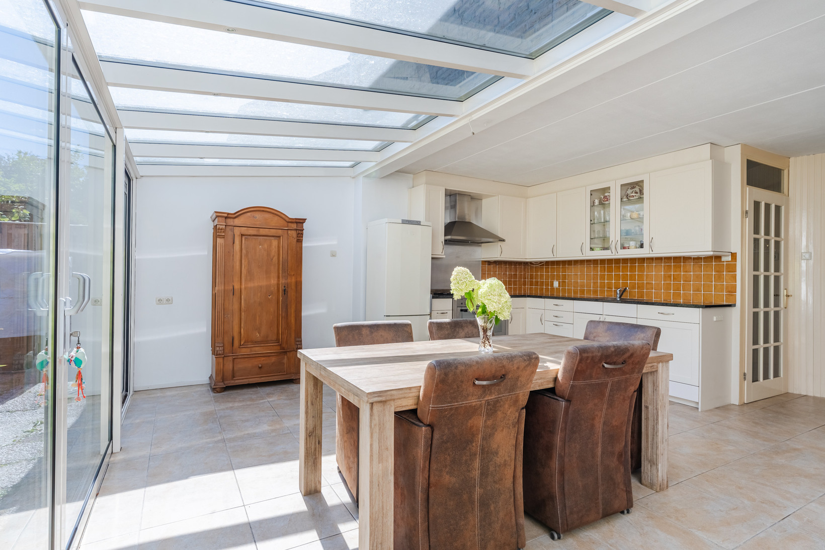 Tussenwoning te koop: Olivier van Noortlaan 11, Maarssen