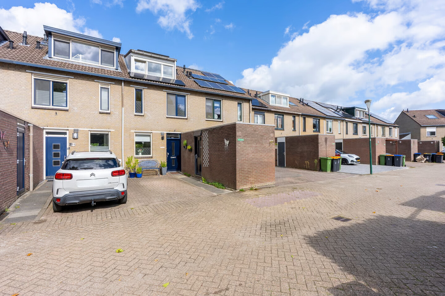 Tussenwoning te koop: Reigerskamp 95, Maarssen
